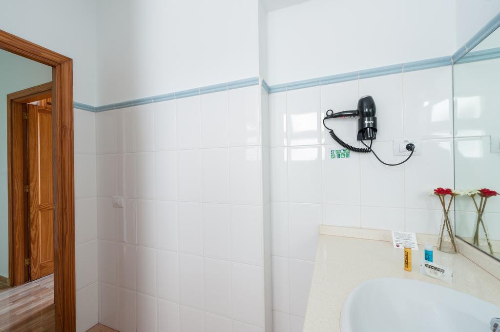 Apartamentos Vacacionales Las Palmas Urban Center מראה חיצוני תמונה