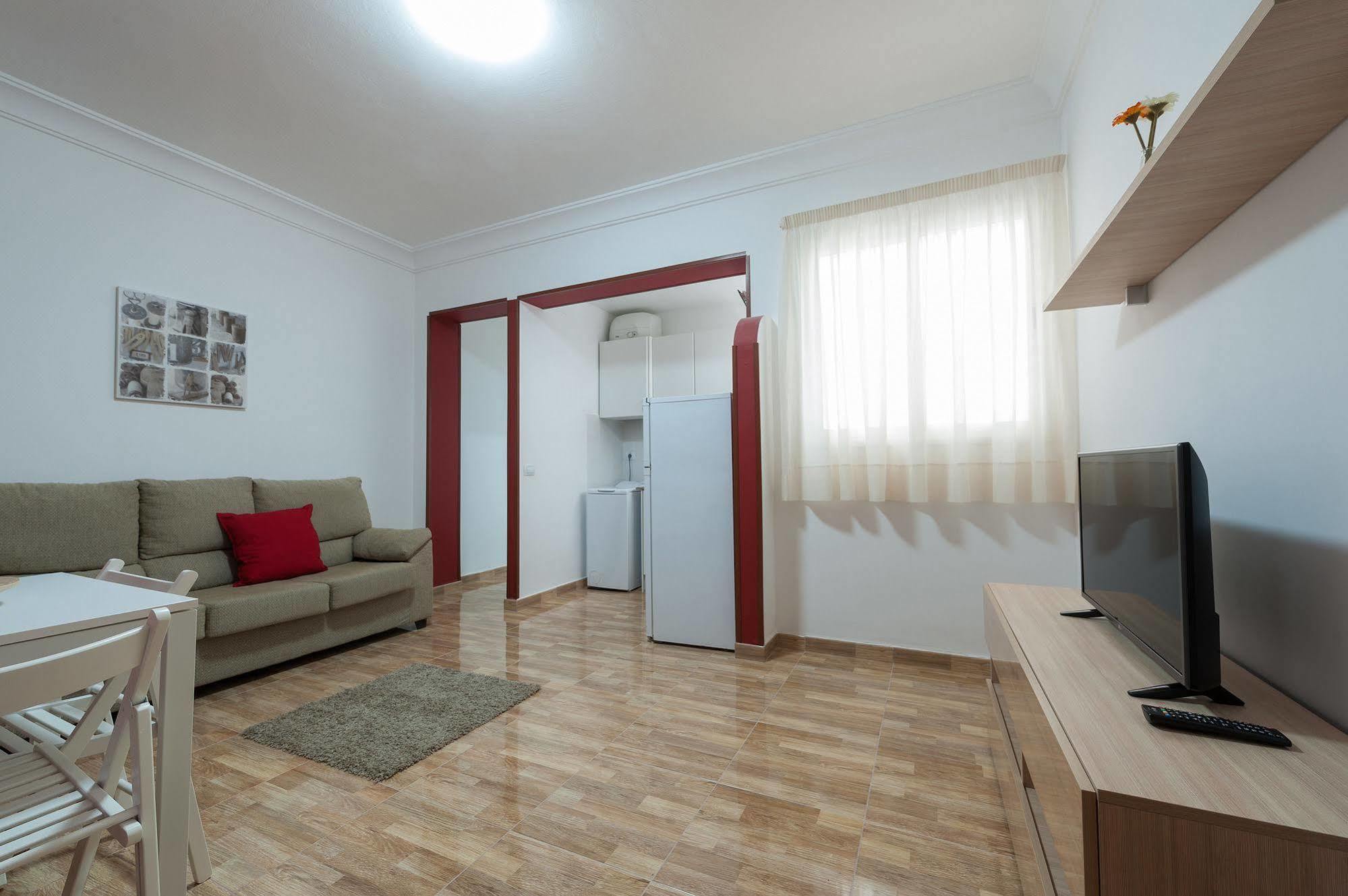 Apartamentos Vacacionales Las Palmas Urban Center מראה חיצוני תמונה